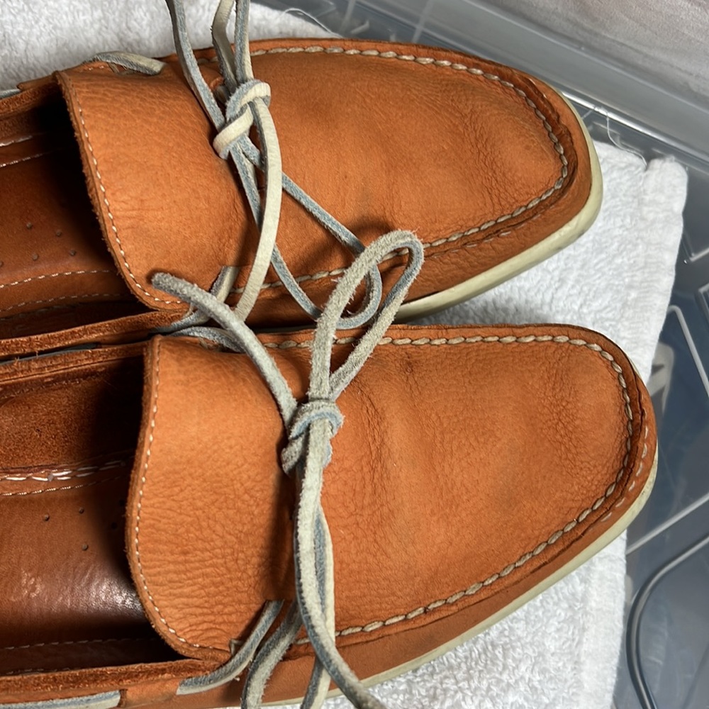 Tommy Bahama Orange Boat Shoes with Moccasin Toe - Picture 5 of 11